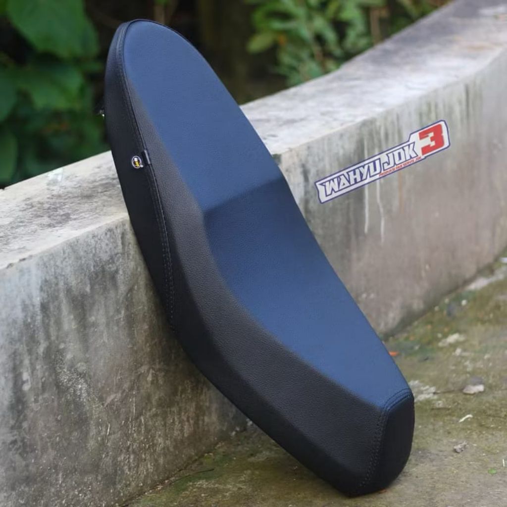 Sarung Kulit Cover Jok Motor Yamaha New Vega R ZR Original Mbtech