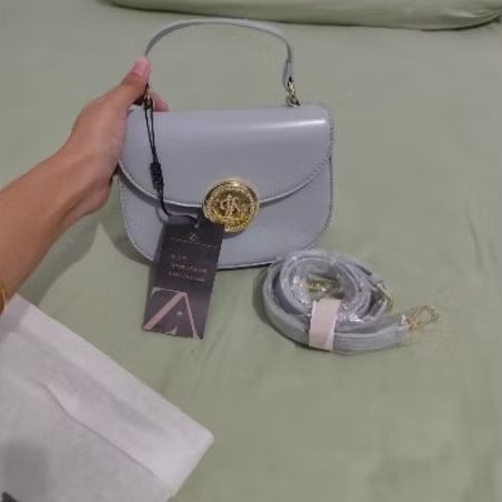 tas slempang zazie (New)