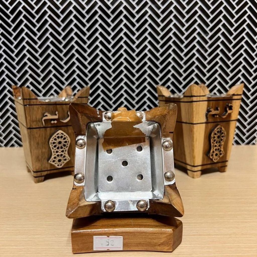 Wadah Tempat Bakar Gaharu Kayu (Mabkhara)