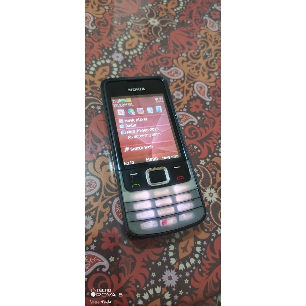 nokia 6208c Samurai