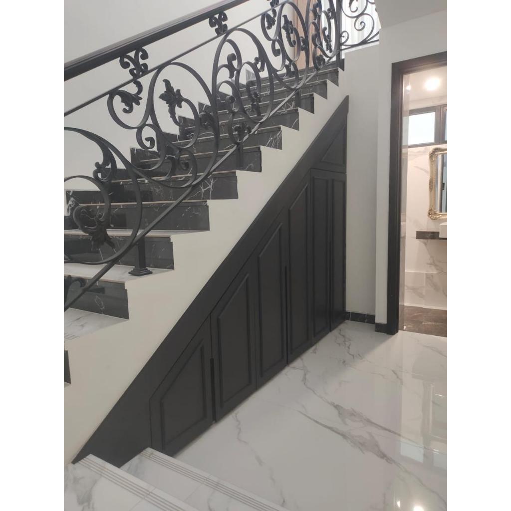 Lemari Bawah Tangga Minimalis/Rak bawah tangga/Lemari tangga