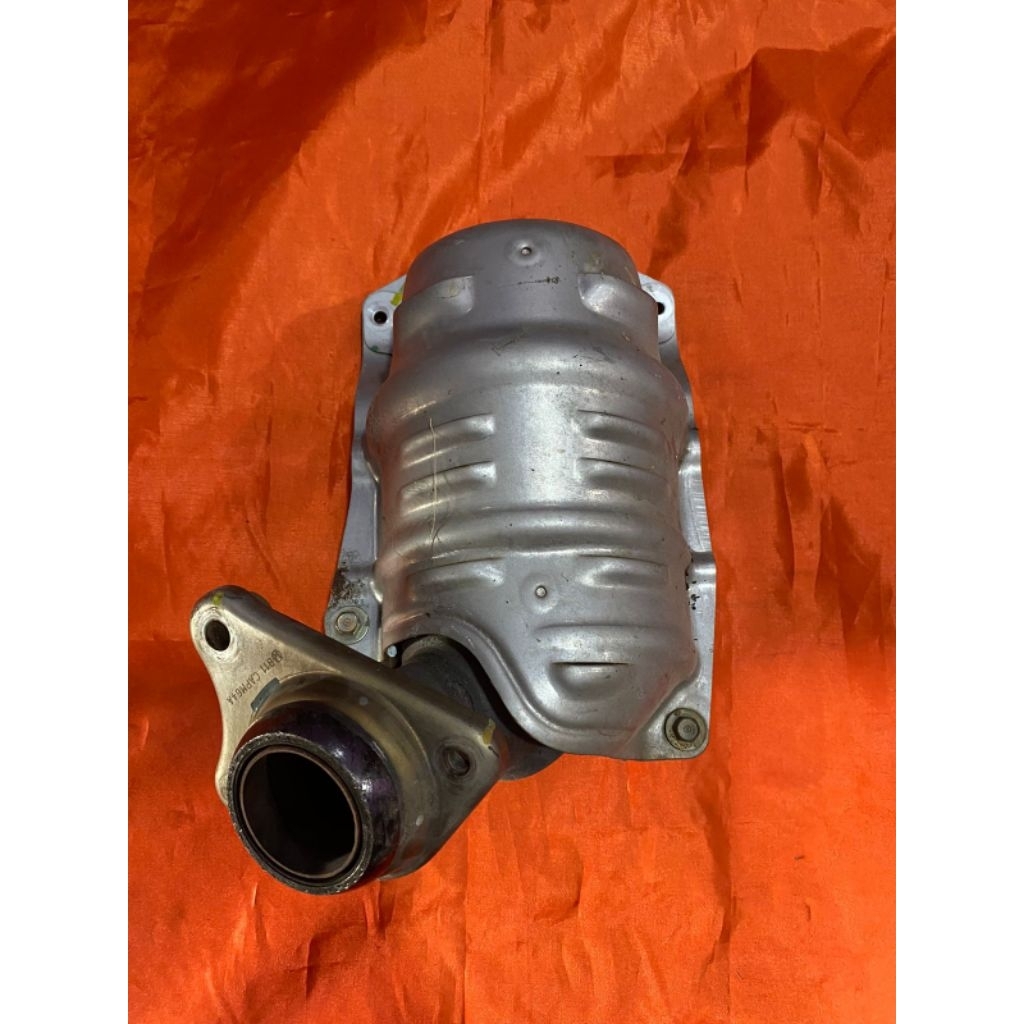 Katalis Downpipe Mobil Honda Brio Original