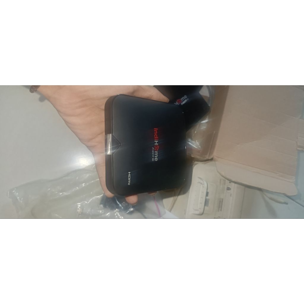 STB HG680-FJ original