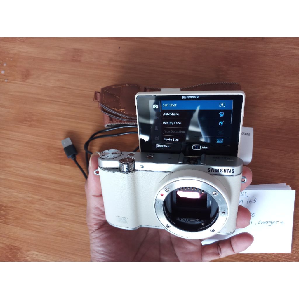 Samsung NX 3000 NX3000 Body only