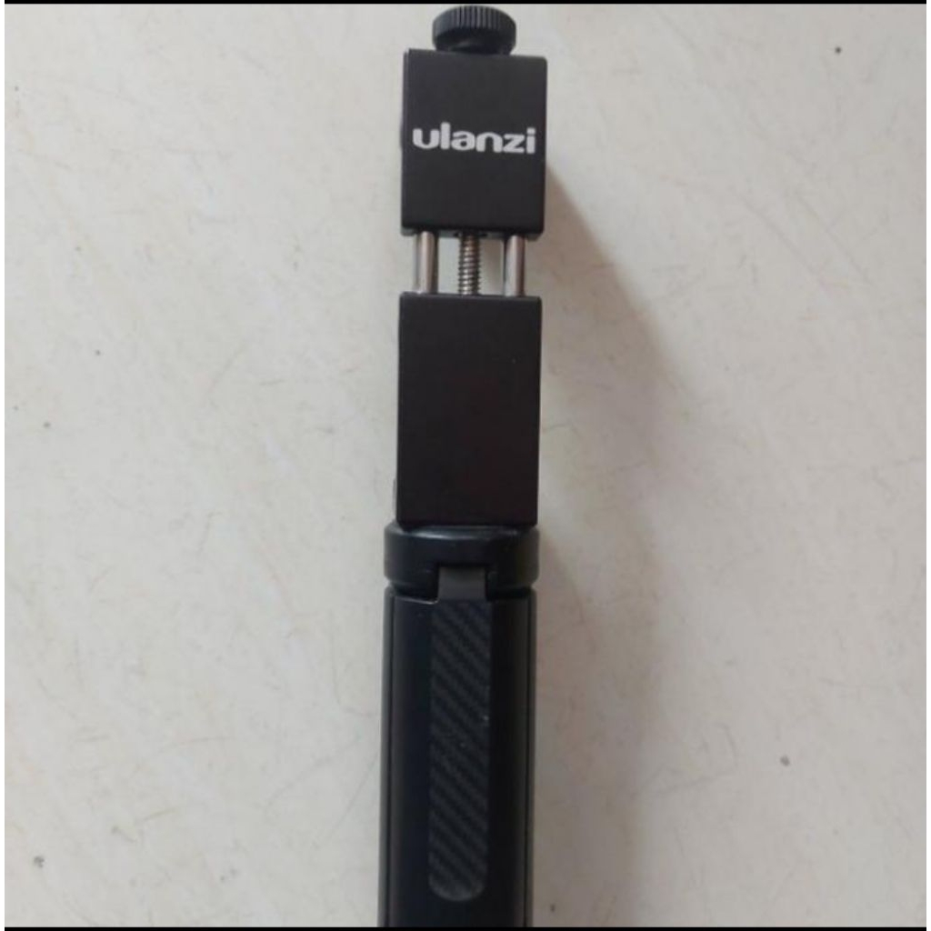 ulanzi st-02 s metal phone holder+ ulanzi mini tripod stand,ulanzi