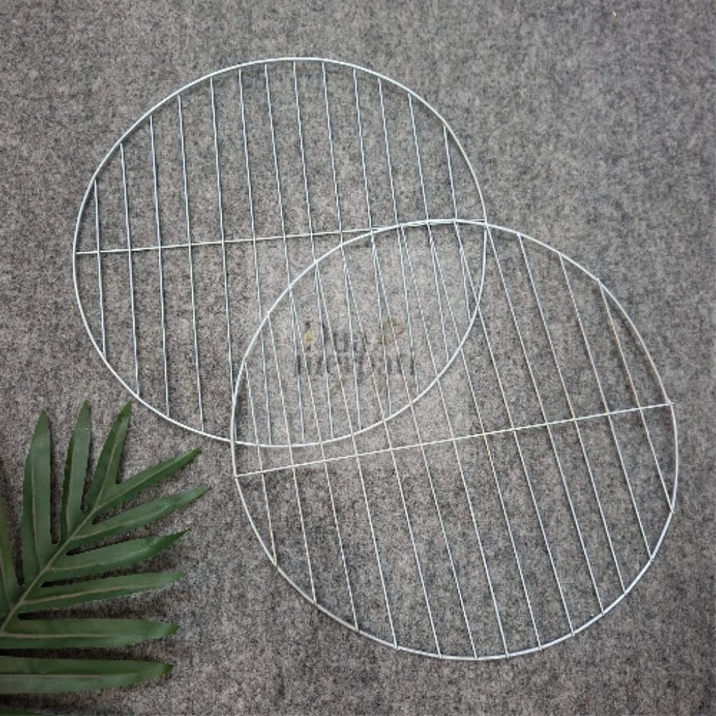 Panggangan Bulat / Tatakan Bulat / Panggangan Barbeque Bulat / Alas Panggangan Sosis