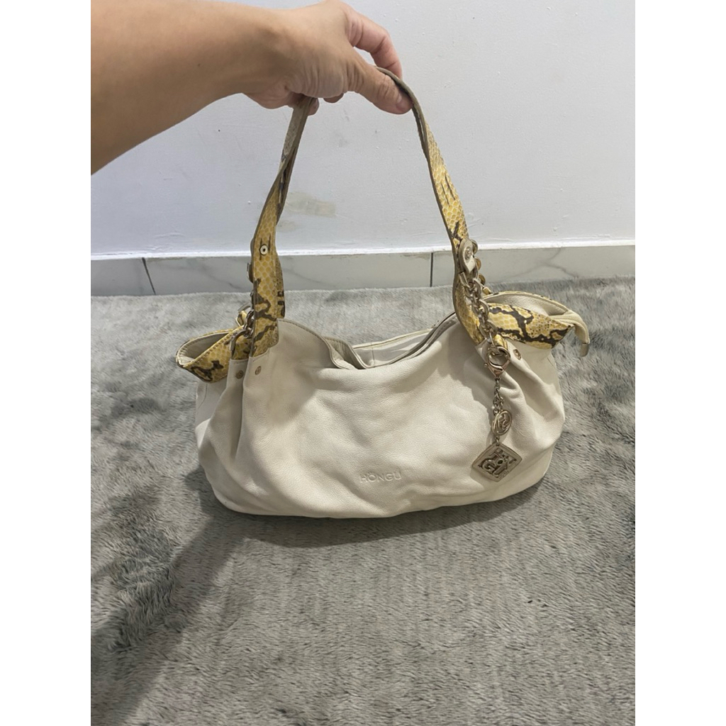 hobo shoulder bag putih bw kulit dr hongu