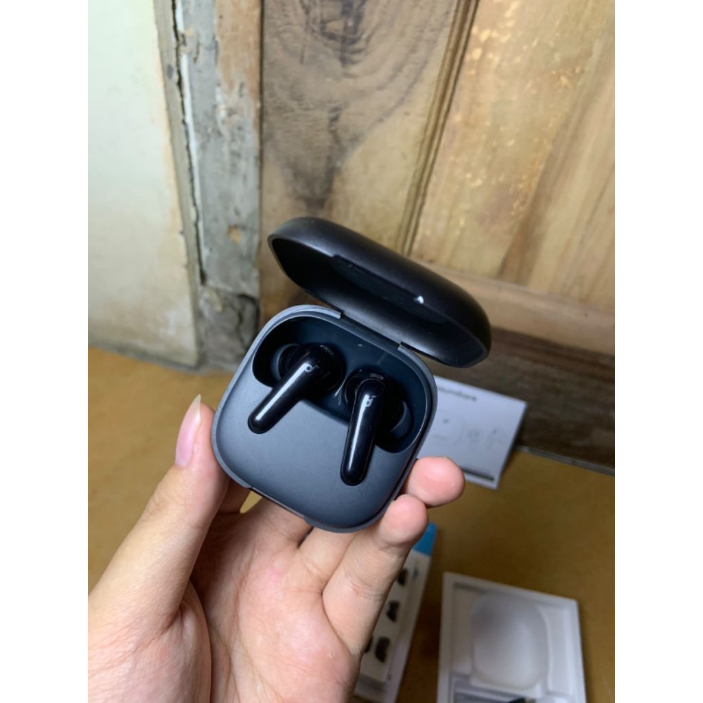Soundcore r60i nc