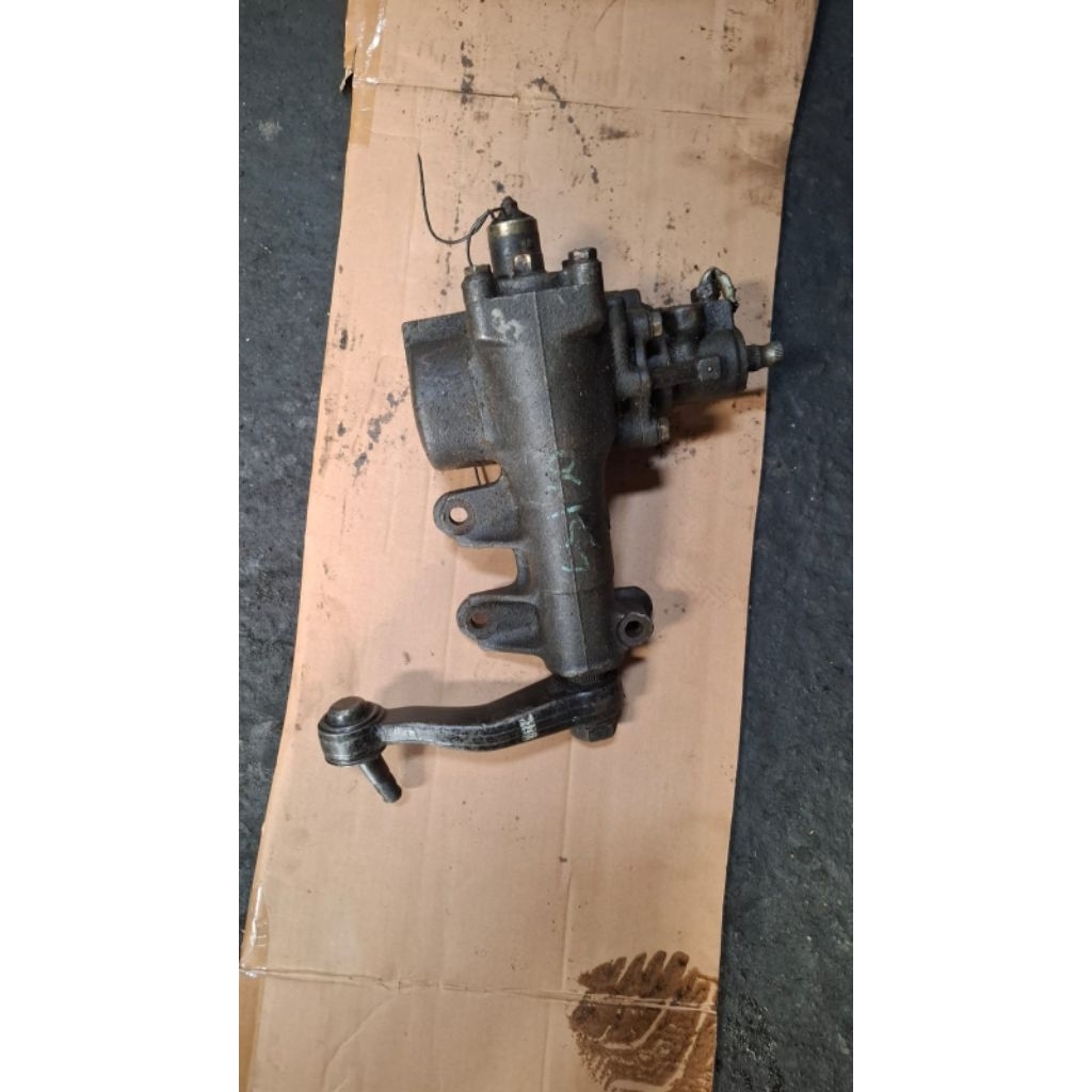 POWER STEERING WORM TOYOTA CROWN ORIGINAL TOYODA JAPAN EX SINGAPORE
