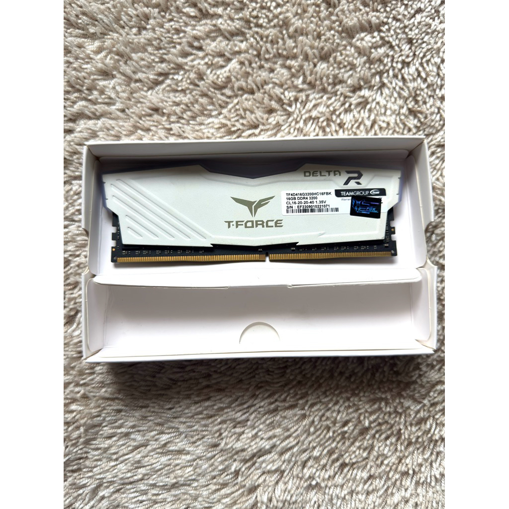 Ram 16GB Team Delta T-Force DDR4 RGB PC 3200