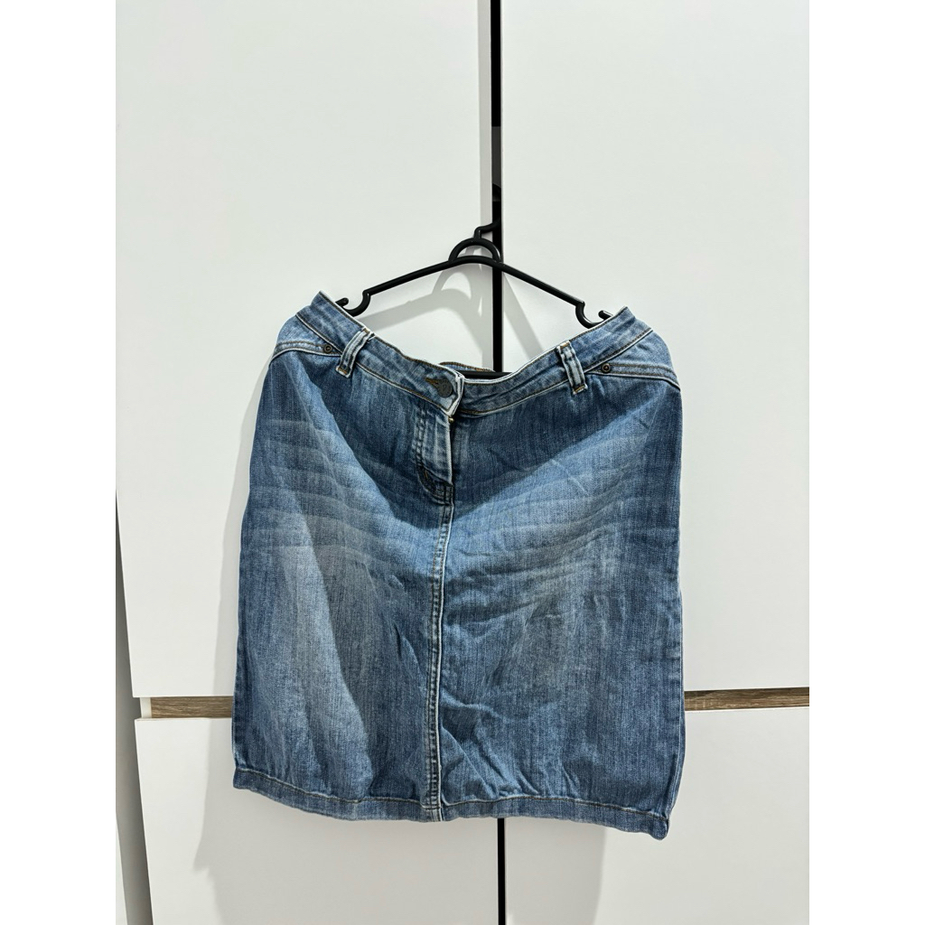 Preloved Rok Dust Jeans