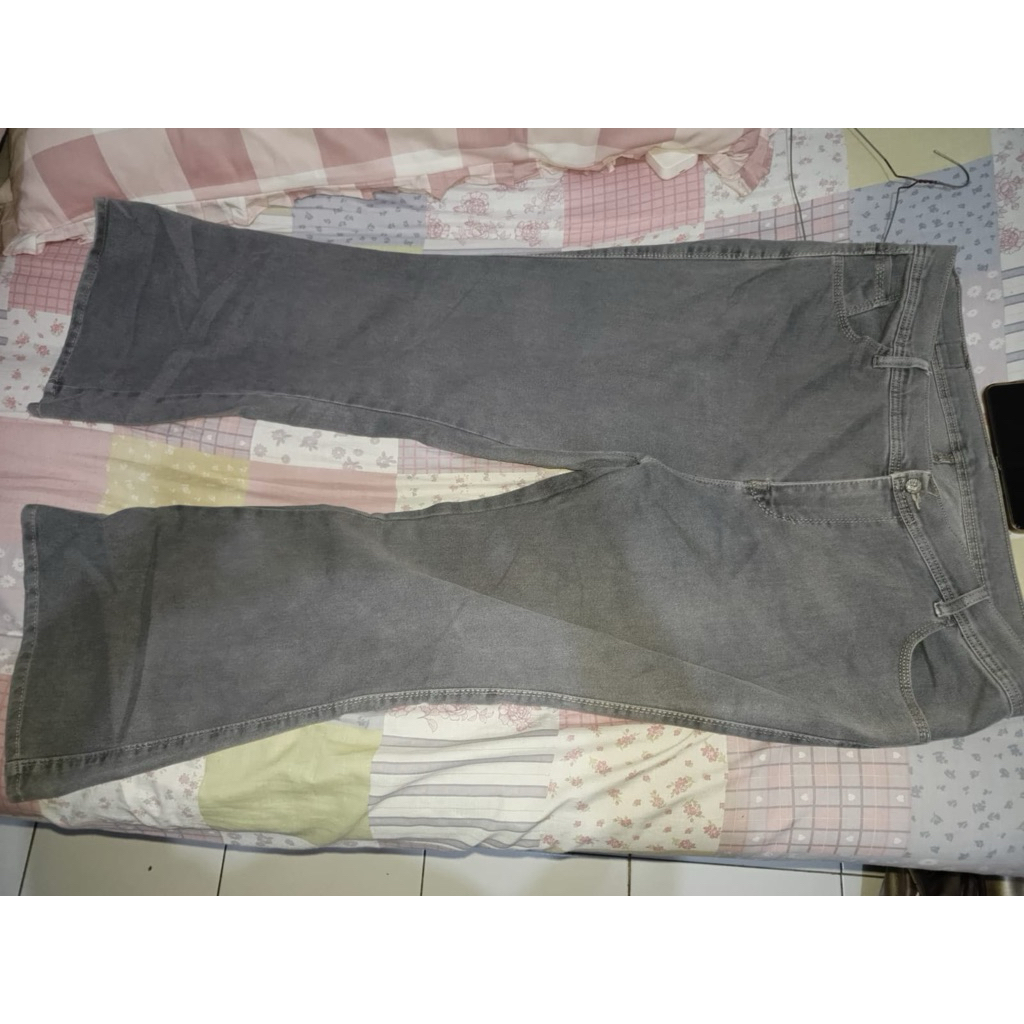 cutbray jeans sz 40-41