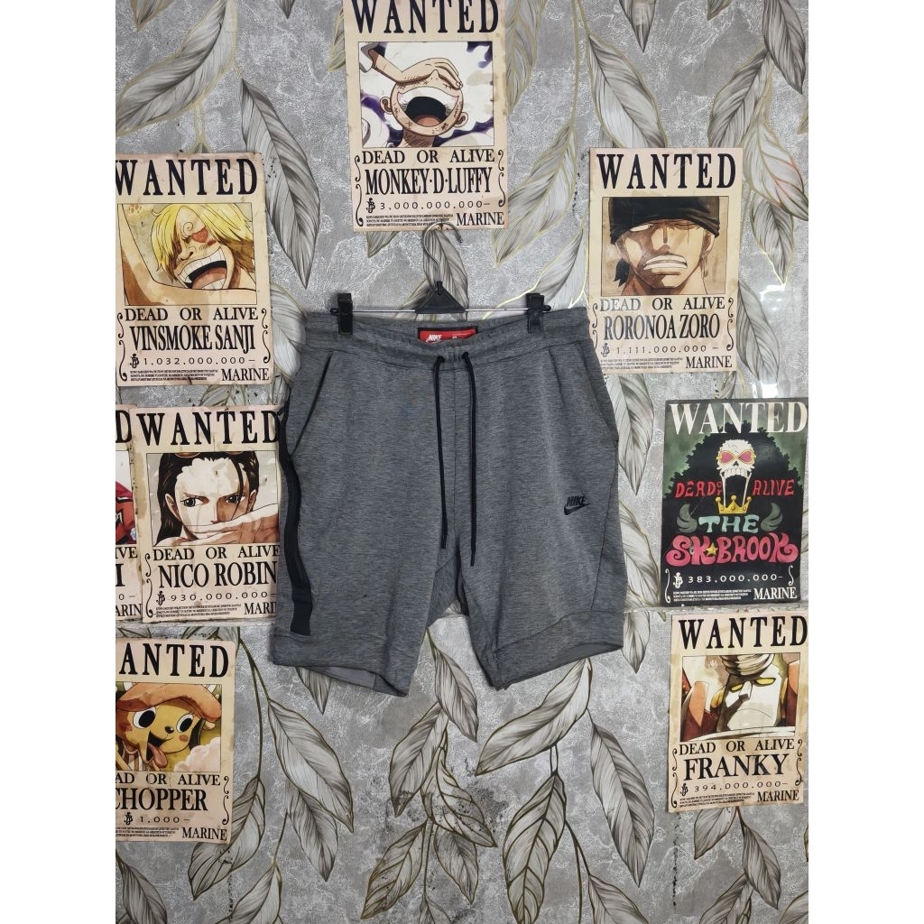 Short pants nike tech