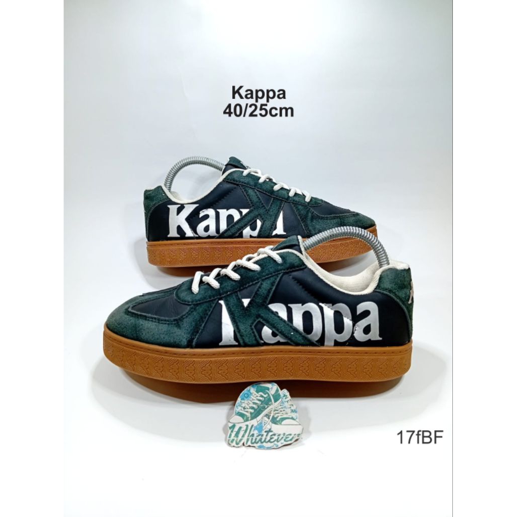 Sepatu Second Kappa