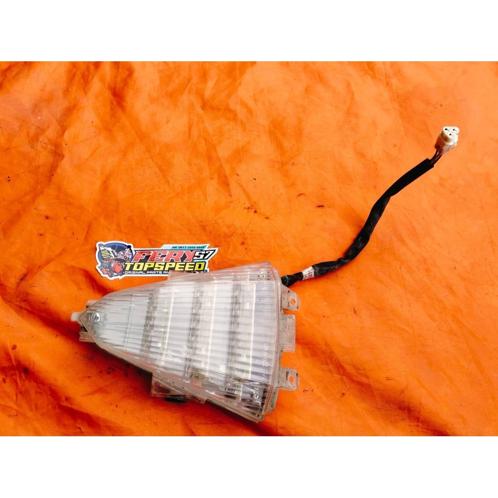 lampu belakang r15 V2