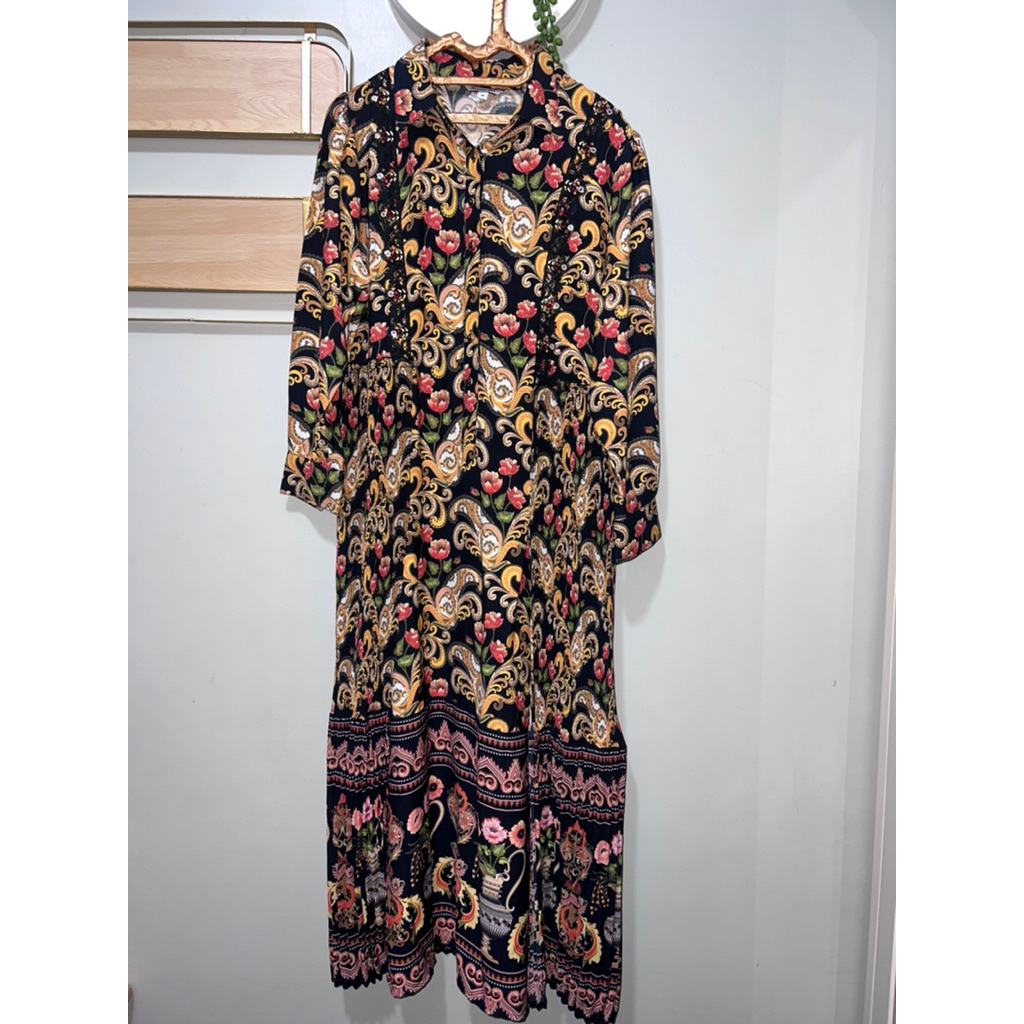 Hikmat Dress
