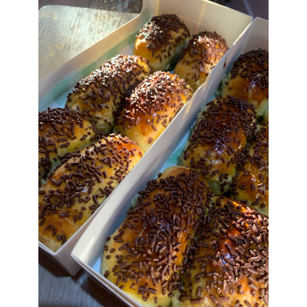 Bolen Pisang Coklat Premium | Kue Pastry Bolen