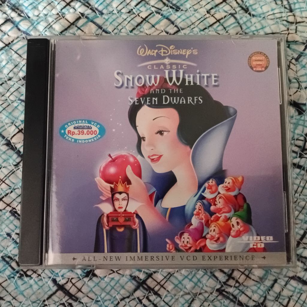 VCD Snow White and the Seven Dwarfs (1937) Teks Indonesia Original Walt Disney Classic VideoCD Like 