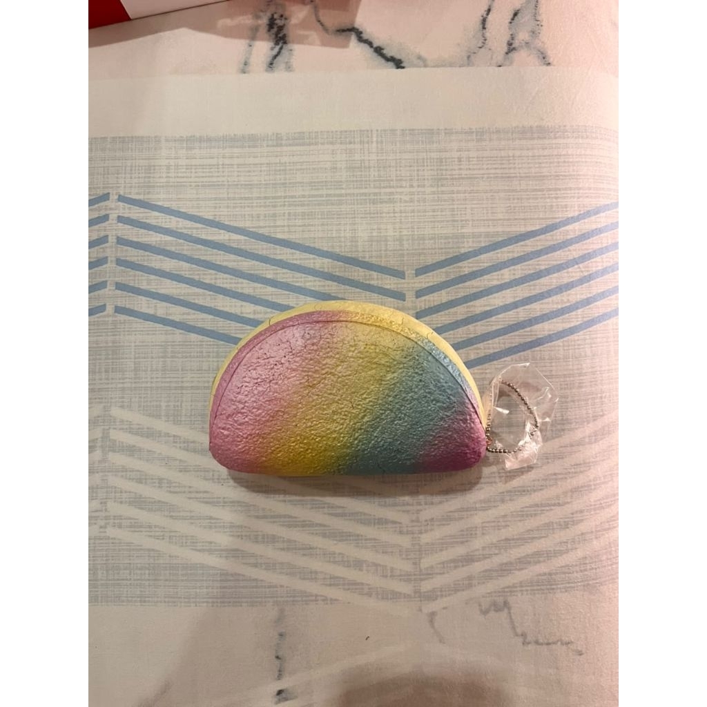 [READY PRELOVED SQUISHY] preloved squishy taco rainbow
