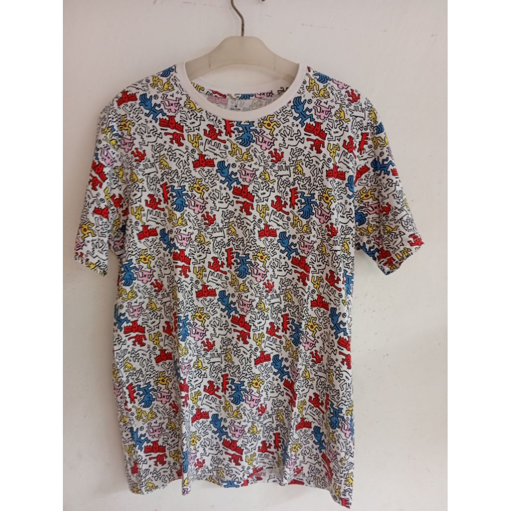 Kaos Keith Haring x Uniqlo