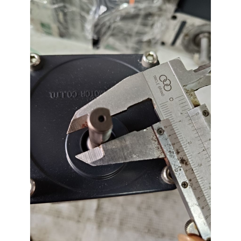 oriental motor gearbox 220V 60W