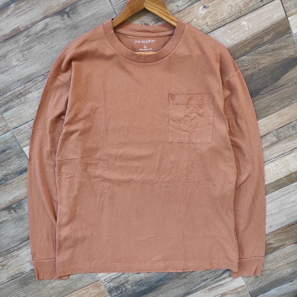 PRIMARK KAOS LONG SLEEVE POCKET PRELOVED