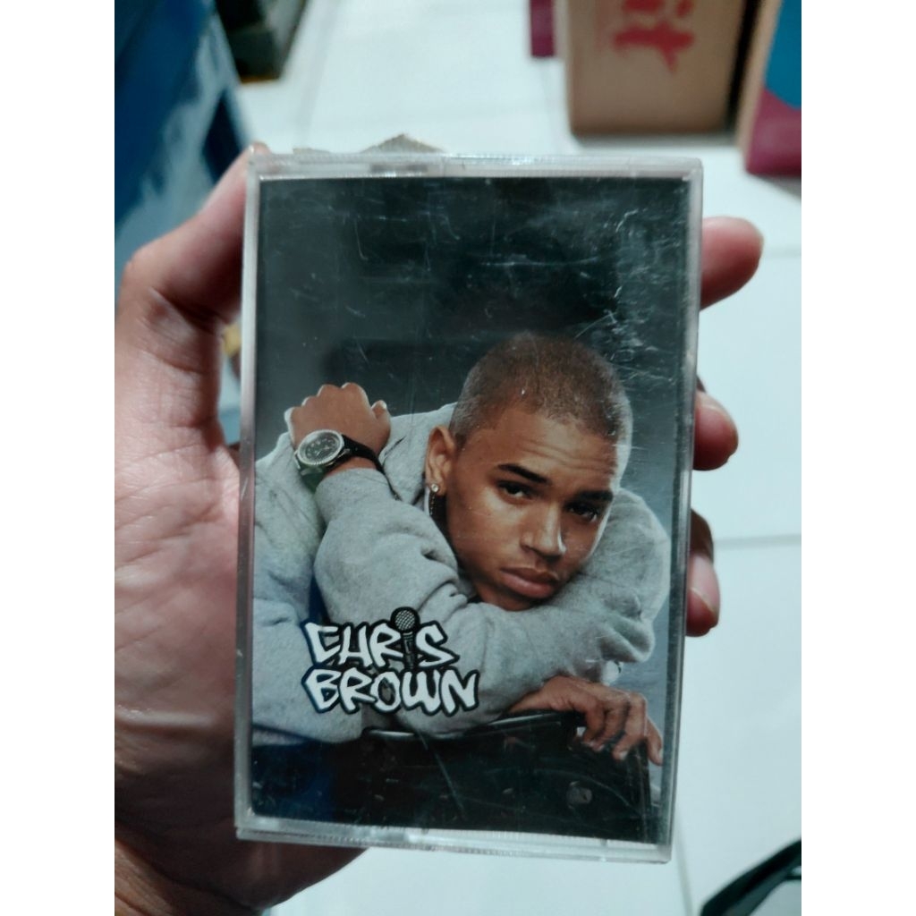Kaset Original Chris Brown dan Backstreet Boys Paketan