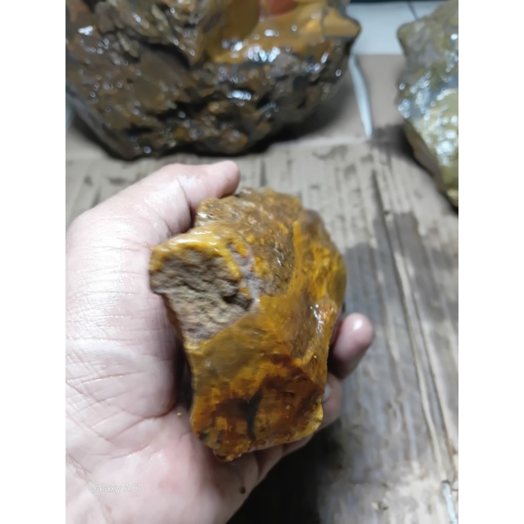 BATU FOSIL GALIH ASEM CRYSTAL