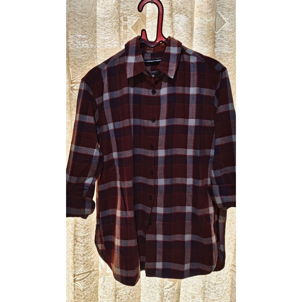 PRELOVED Uniqlo Kemeja Flannel Oversize Lengan Panjang