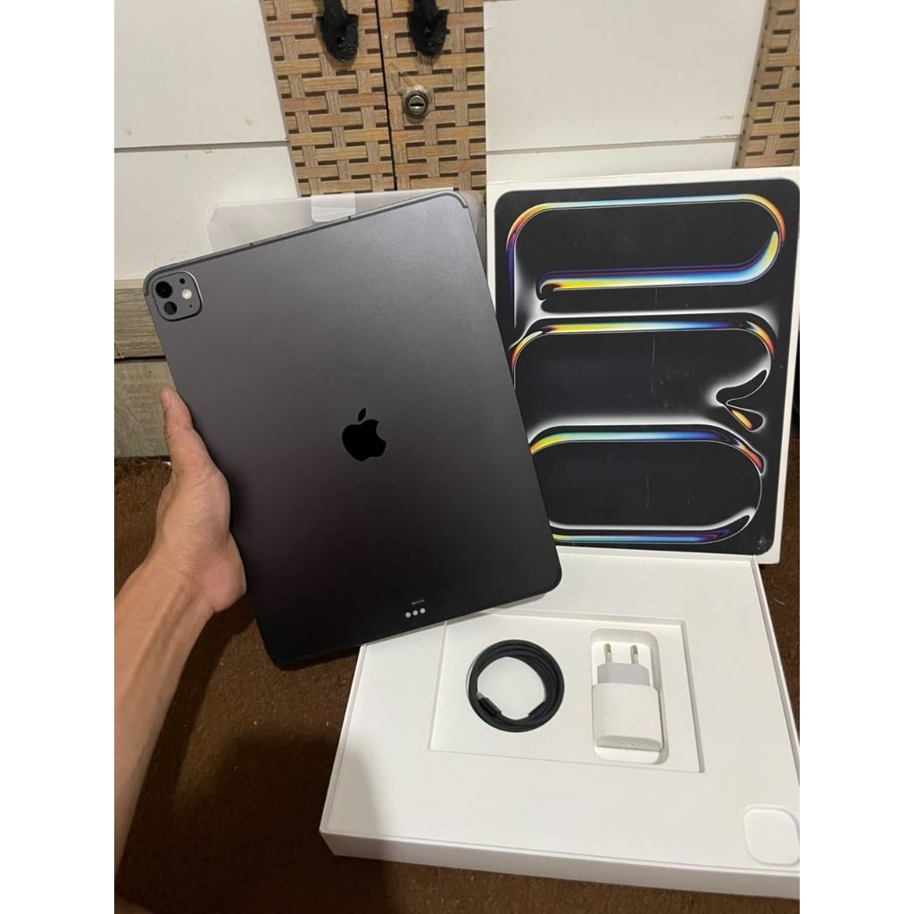 Apple iPad pro M4 13 inch 512GB Wifi Cellular Second iBox Mulus Fullset Original Murah Resmi