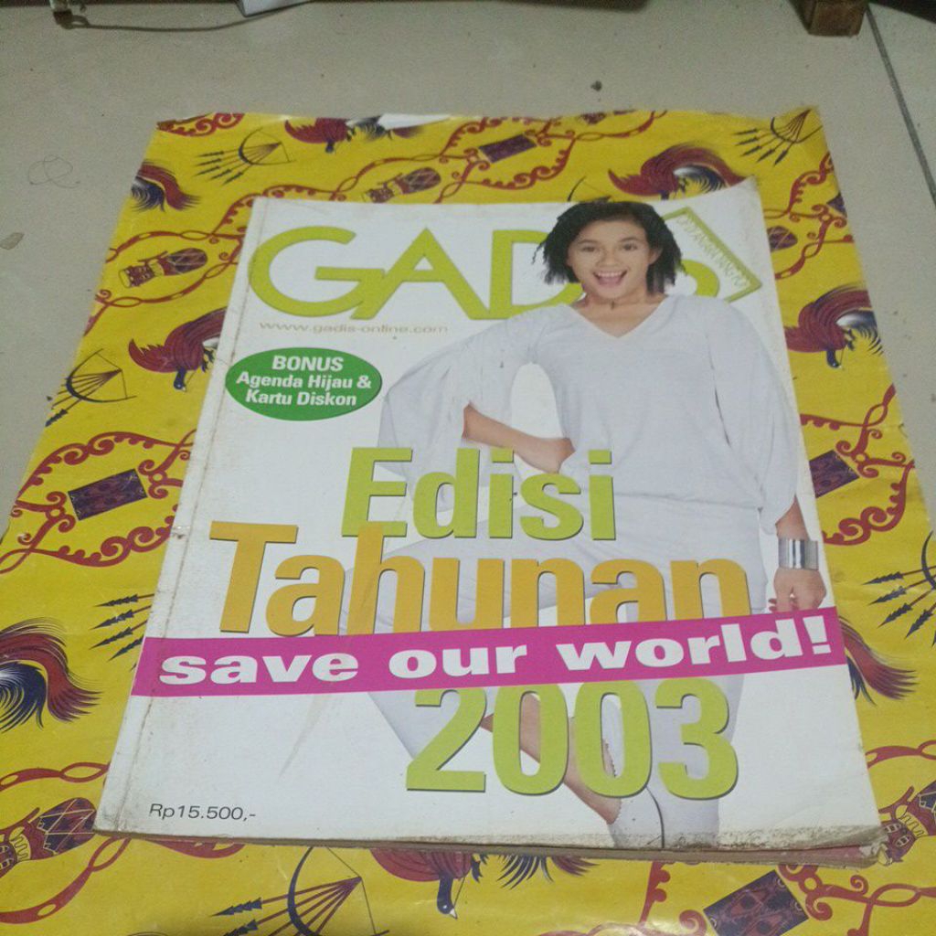 Majalah Gadis Edisi Tahunan 2003