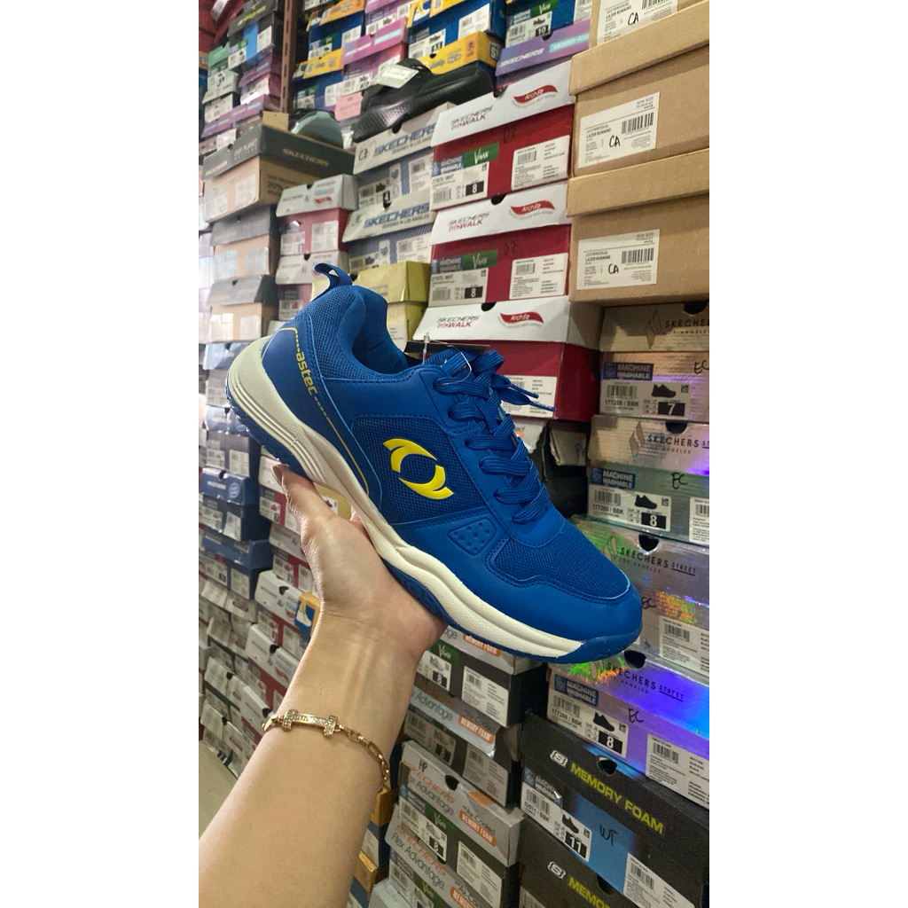 Sepatu Astec badminton/tenis CB size 42