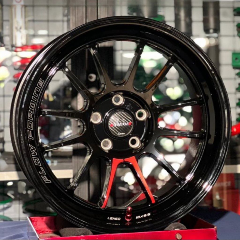 velg ring 18 VENOM 5 ORIGINAL LENSO THAILAND lebar 9,5 pcd 5X114,3 ET 22 velg ring 18 Innova reborn 