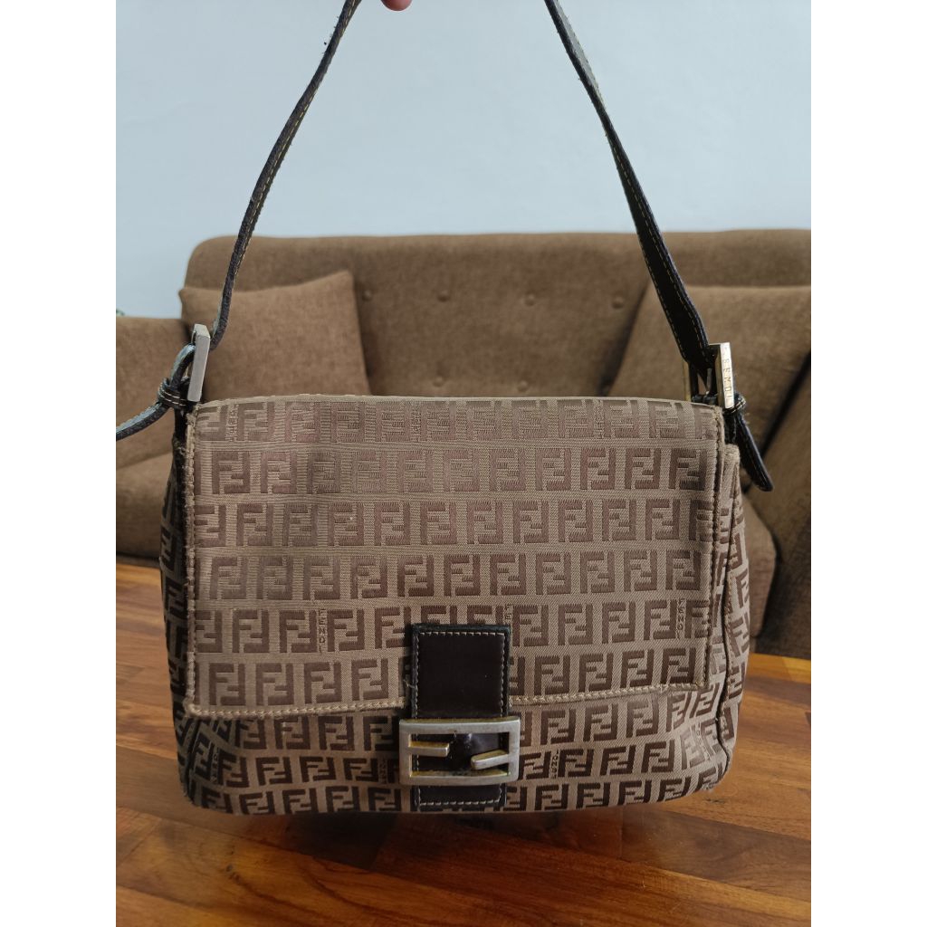 Preloved tas shoulder Fendi
