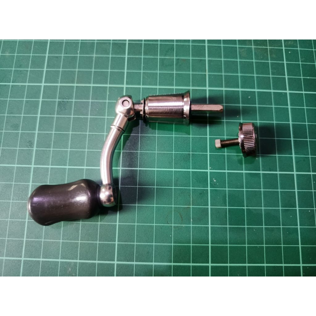 Sparepart reel Shimano - Handle copotan reel Shimano Aernos XT 1000. Wajib baca deskripsi.
