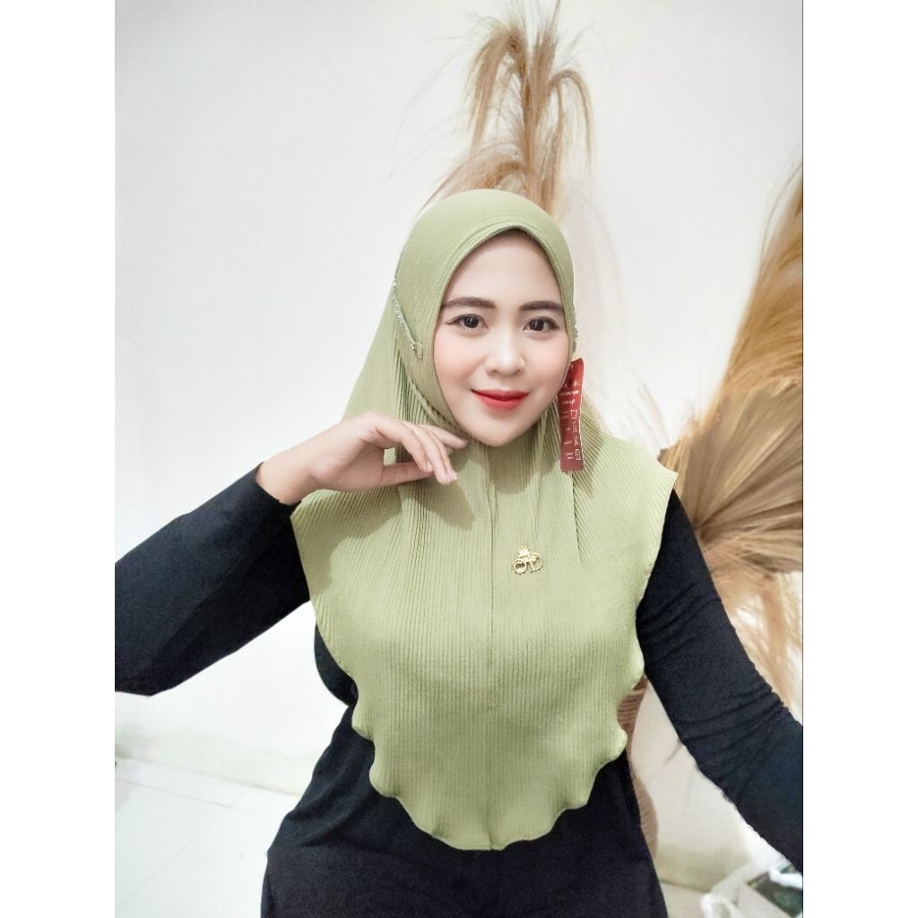 Jilbab instan fo Amanda