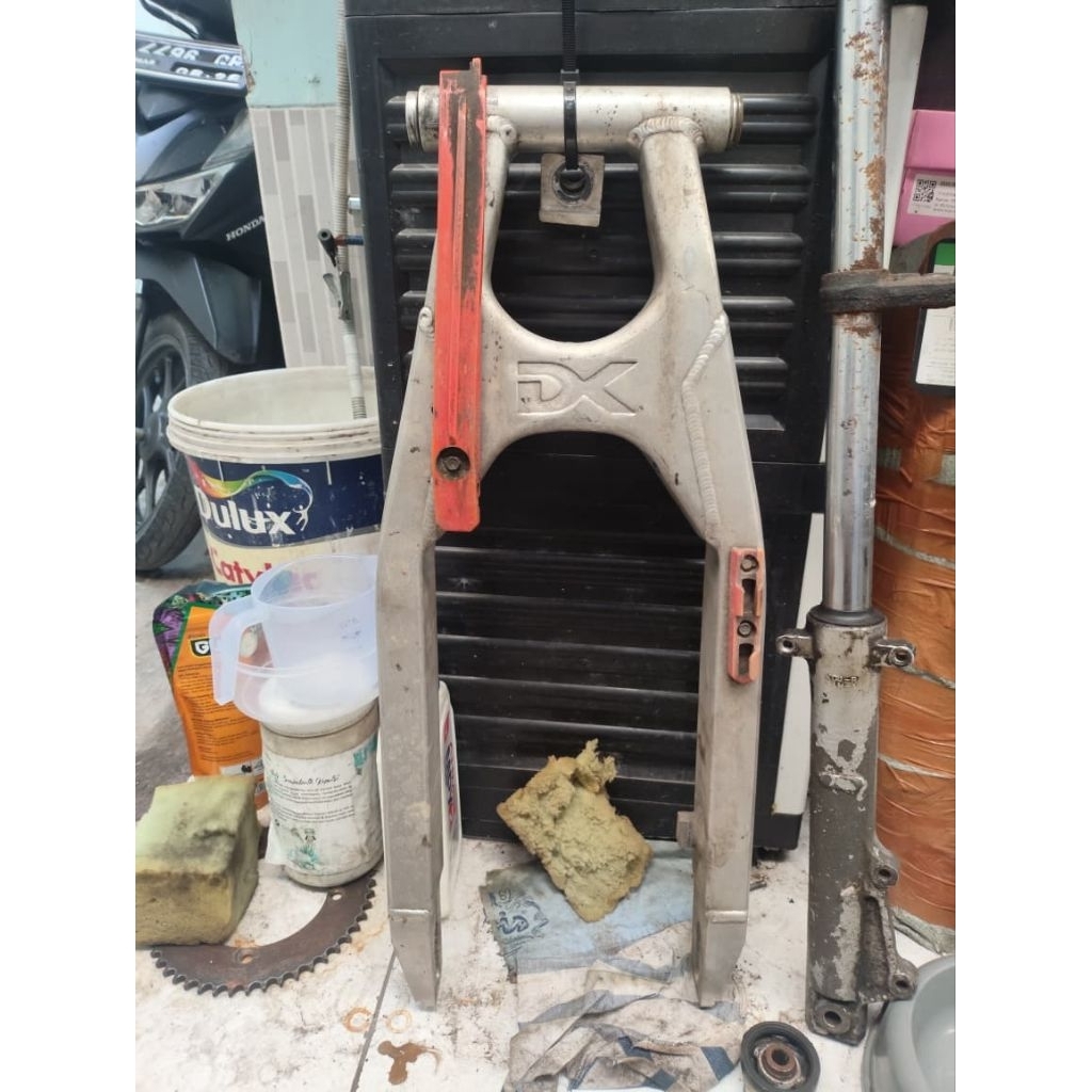 arm dx second pnp crf 150L