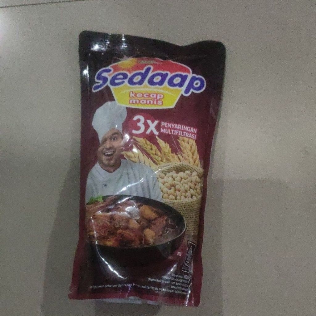 Kecap Manis Sedaap 1kg - Aroma Khas, Gurih, dan Kental - 1000g