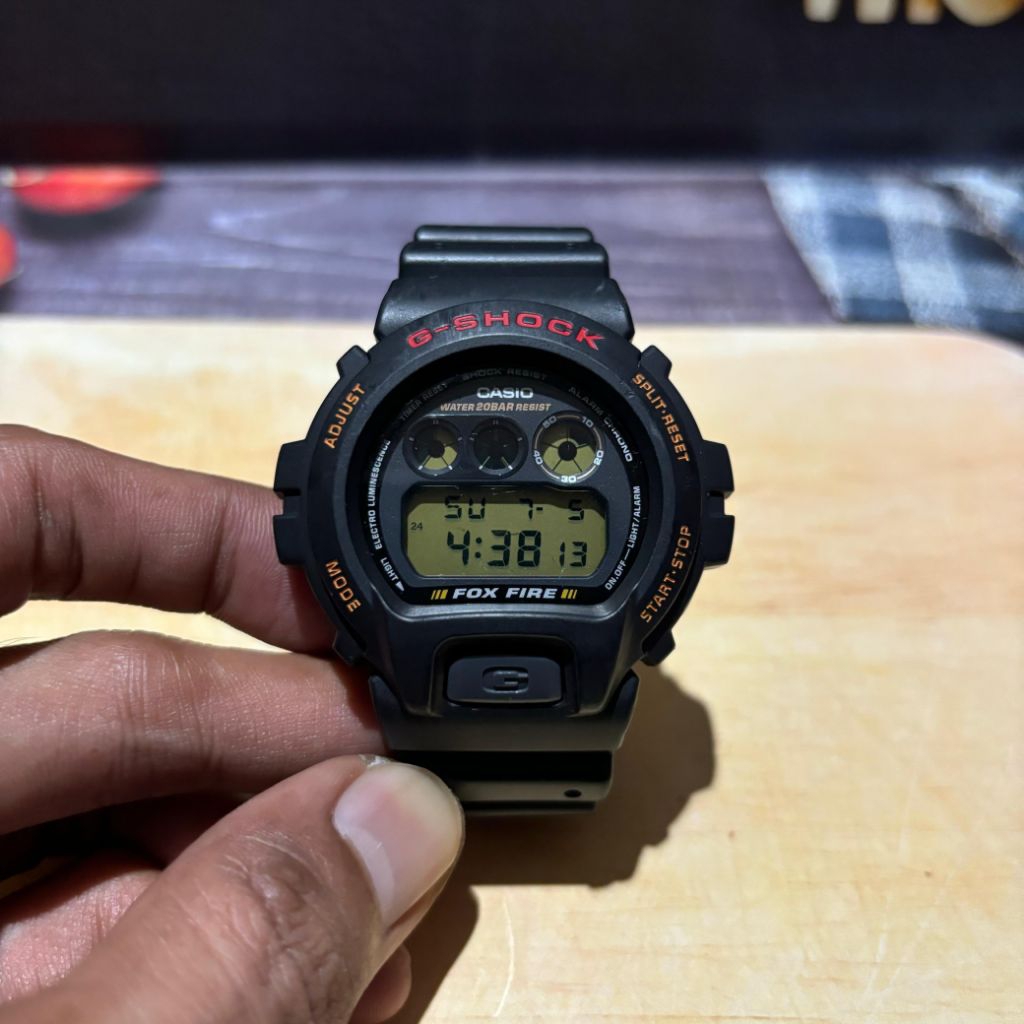 Casio G-Shock DW-6900B Fox Fire