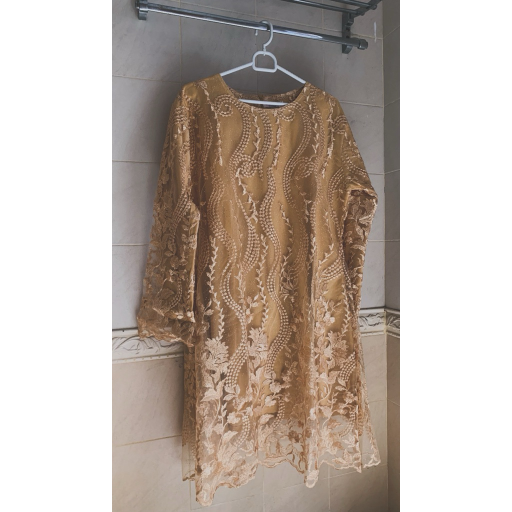 KEBAYA-JADI WANITA COKLAT DAN KUNING KEEMASAN | ATASAN TRADISIONAL TUNIK BROKAT KUTU BARU & KERAH BU