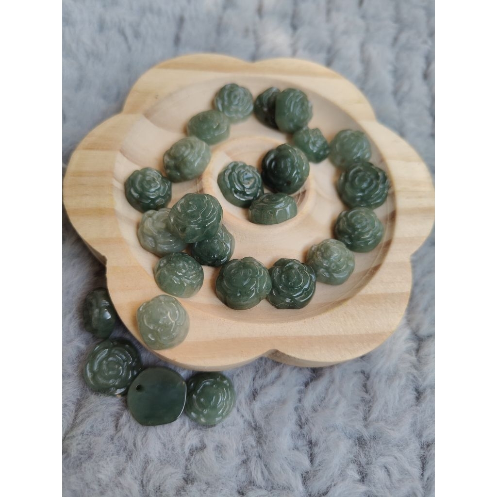 Liontin Giok Jadeite Jade Pendant Charm Natural