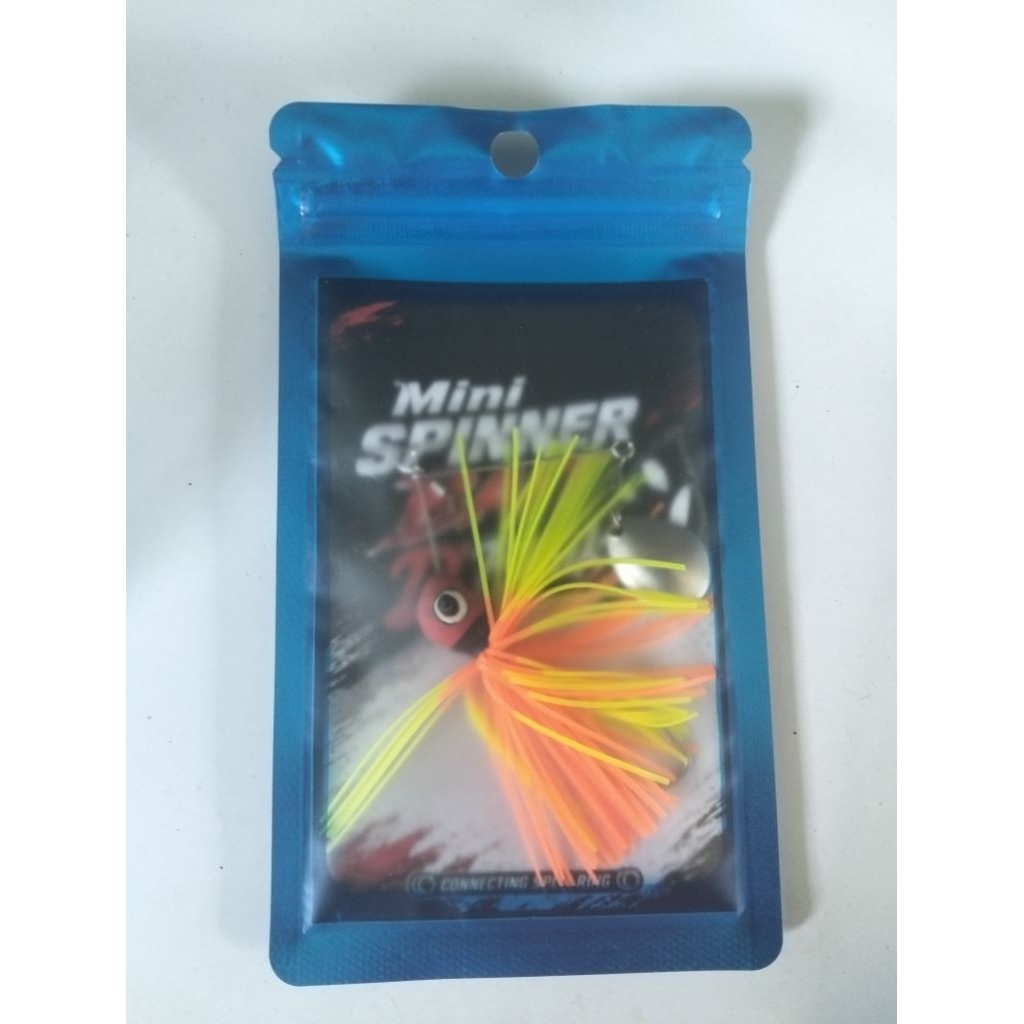 Mini-spinnerbait
