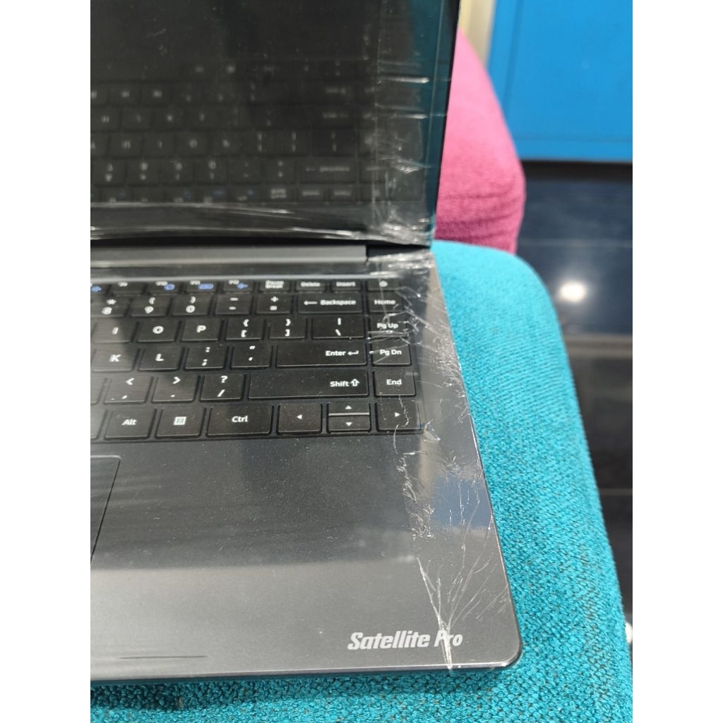 legioncomp.mlg-DYNABOOK SATELLITE PRO  Intel core i7 RAM 8 /SSD 256