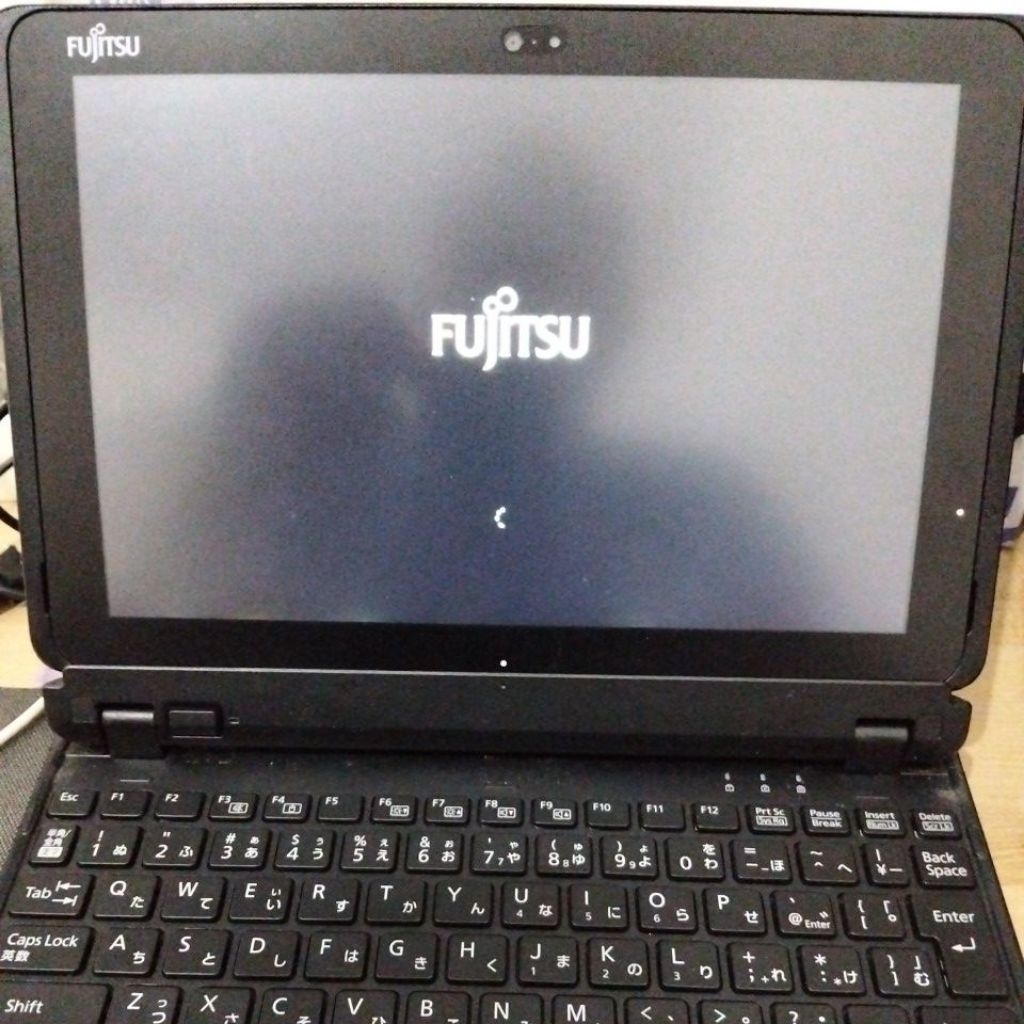 Fujitsu Arrow Q507 Tablet windows