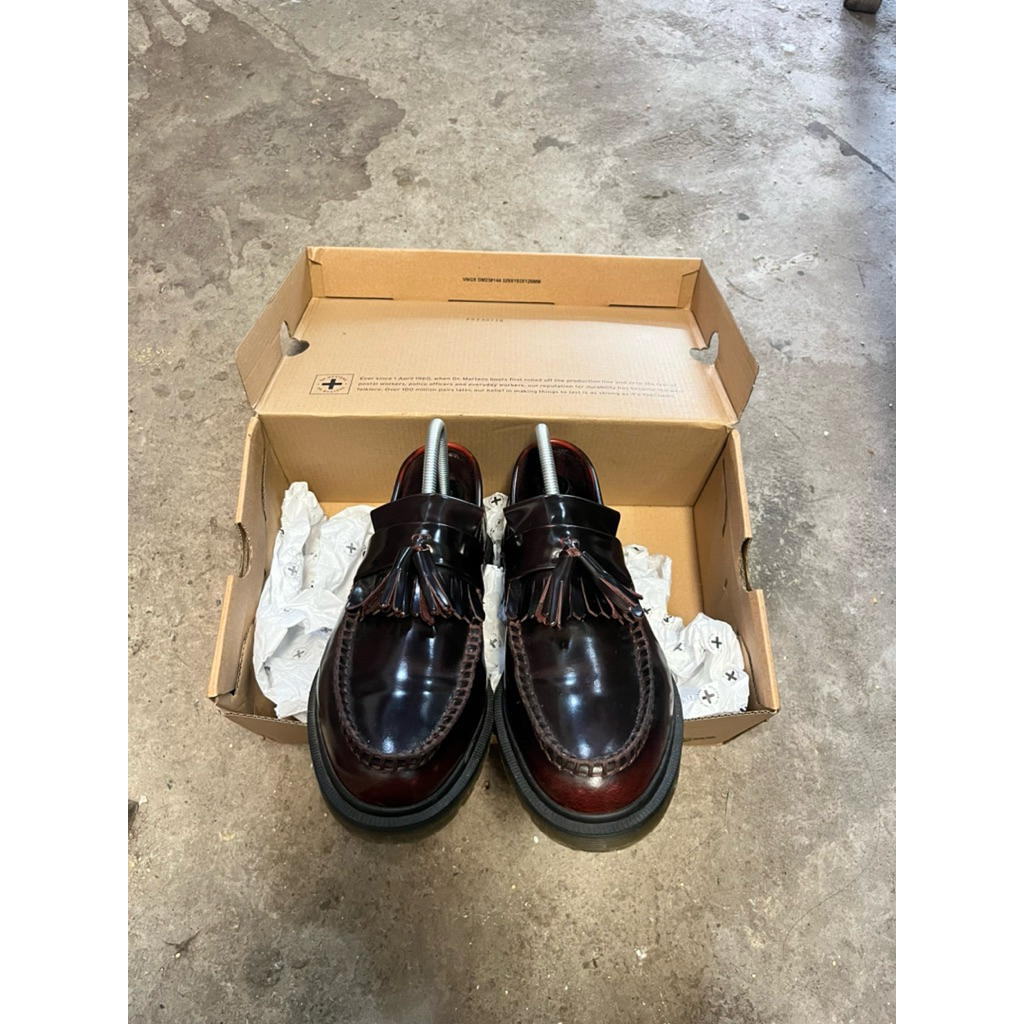 ADRIAN TASSEL RED ARCADIA