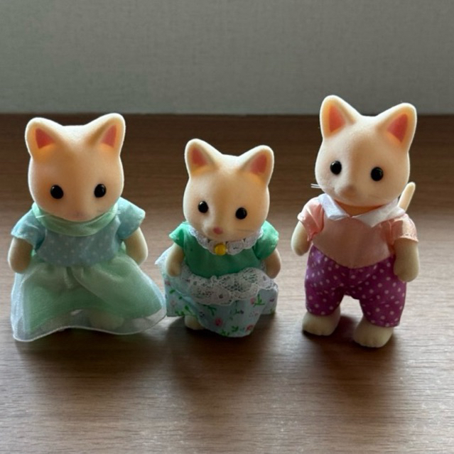 sylvanian cat families preloved mainan miniature anak