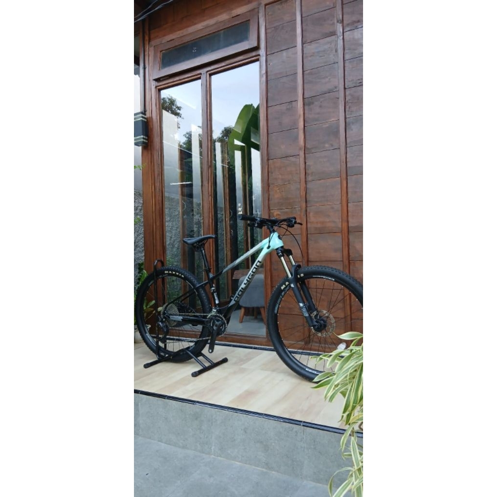 Sepeda Polygon Xtrada 5 thn 2021 size S 27.5 Second