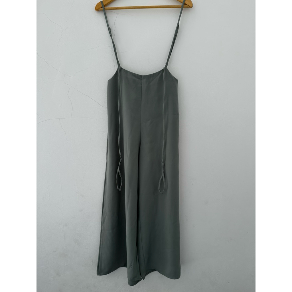 JP perut GU by uniqlo sage