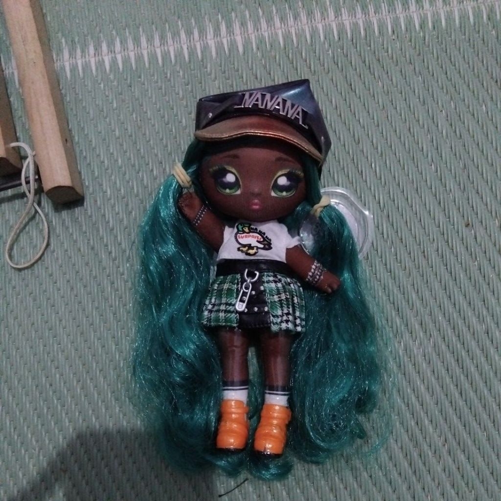 doll mainan preloved Nanana surprise