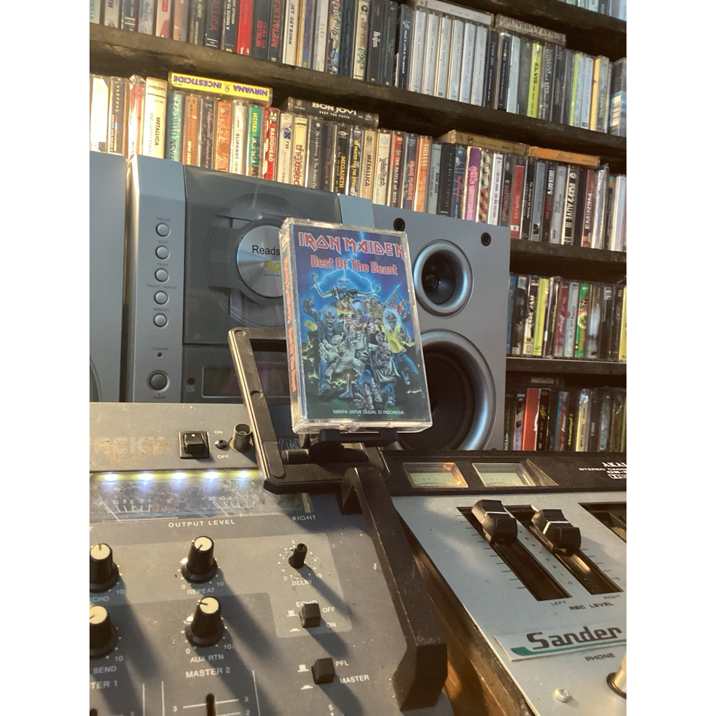 kaset pita iron maden best of the beast